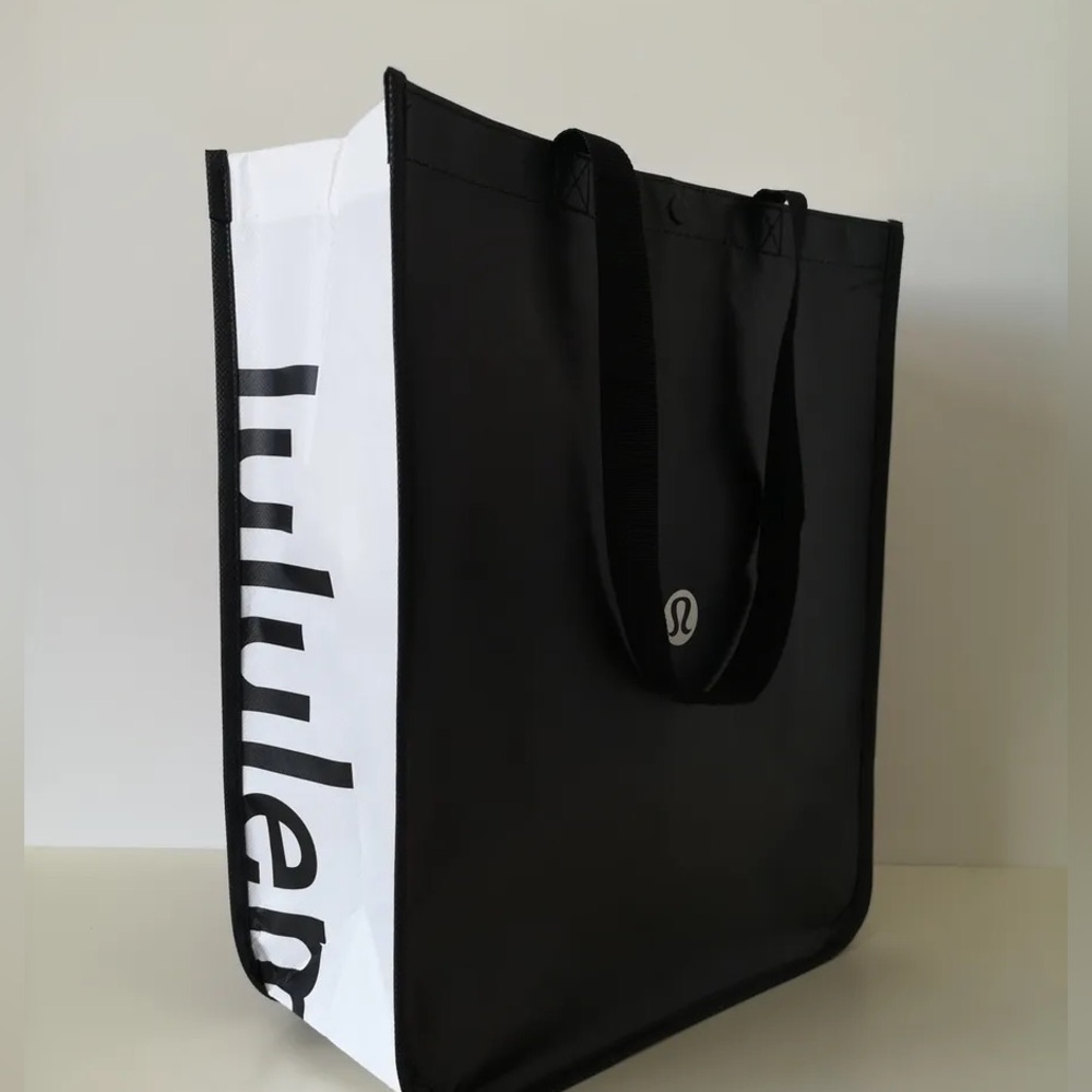 Lululemon Reusable Tote